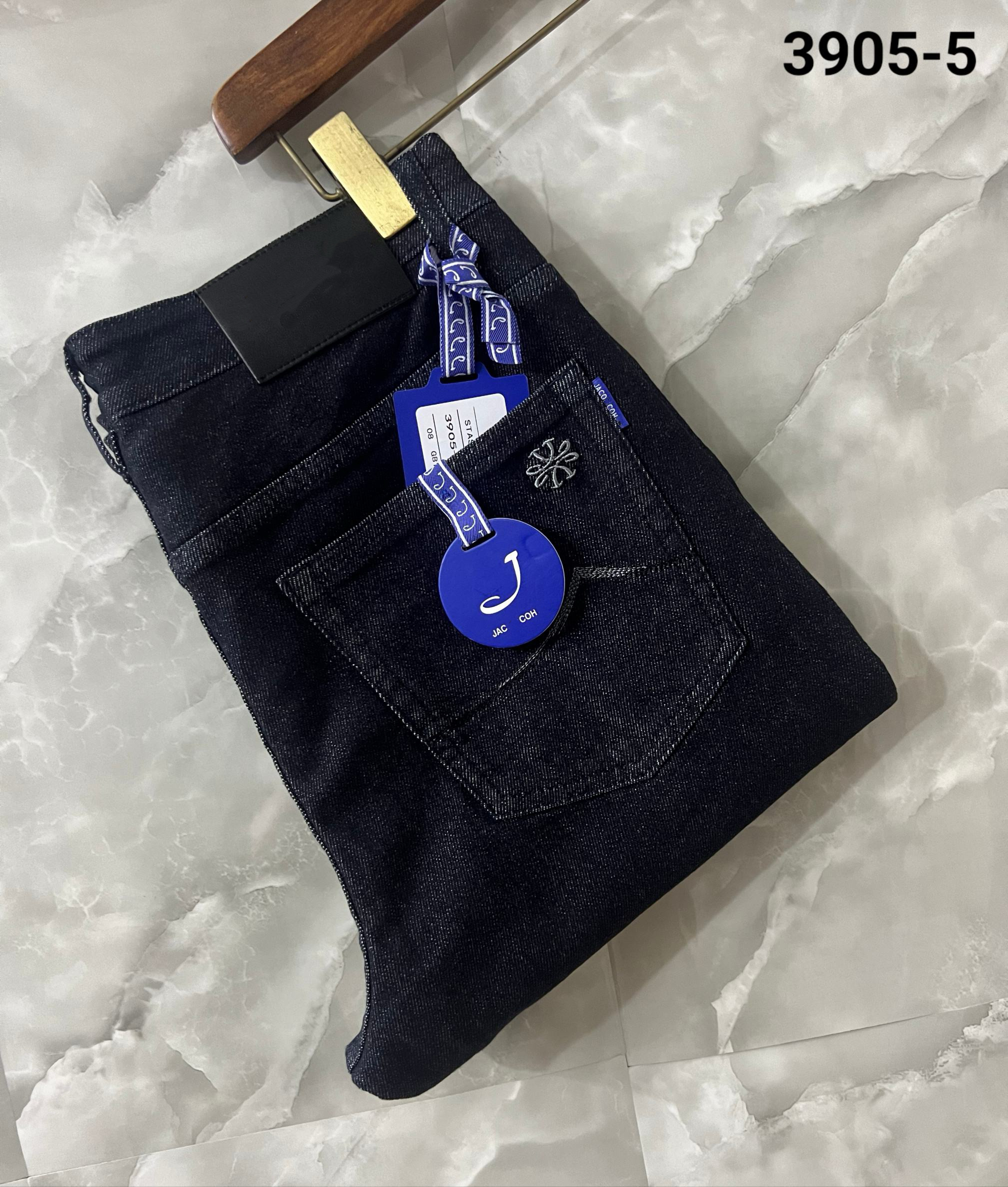 Designer jeans, men's jeans, men's long pants Chic Menswear: Classic Fit Retrospective Jeans with Contemporary Motorcycle Aesthetic