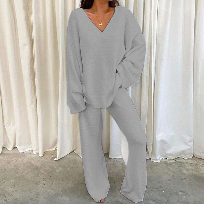 2026 Winter Women's Designer Comfortable Solid Color V-neck Casual Daily Home Warmth Two Piece Set