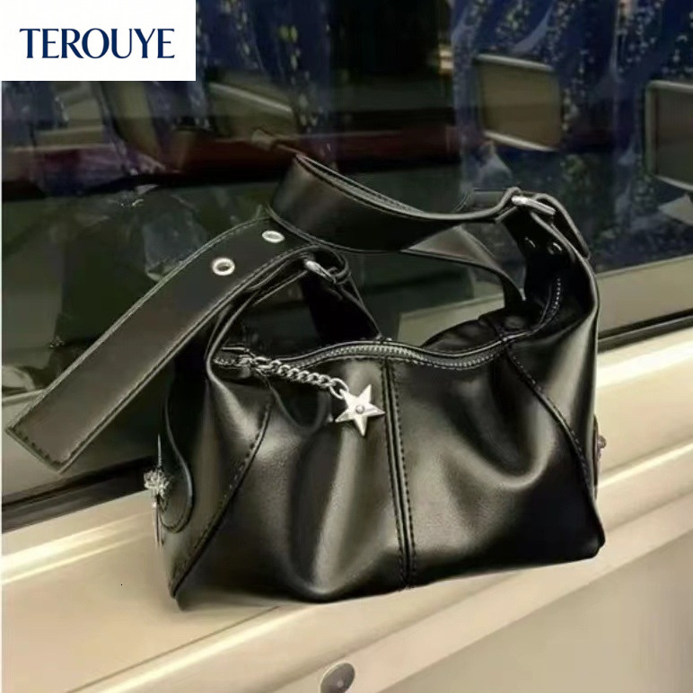 TEROUYE Autumn/Winter New Spicy Girl Style Motorcycle Bag Trendy Fashion Versatile bag Style Retro bag Women's Shoulder Bag