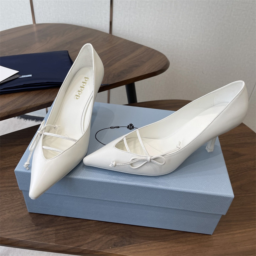 Designers Sandals Women Stiletto Heel Shoes Leather Sandals Casual Style Wedding Shoes Womans Spring Summer Solid Shoes Luxury Office Shoes Triangle Pattern Shoes