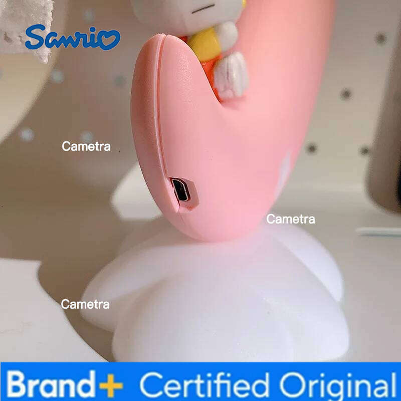 Sanrio Cartoon Moon Cloud Series Pochacco Cinnamoroll Figures Night Light Cute Girl Table Bedroom Bedside Lamp Ornament Gift H260128