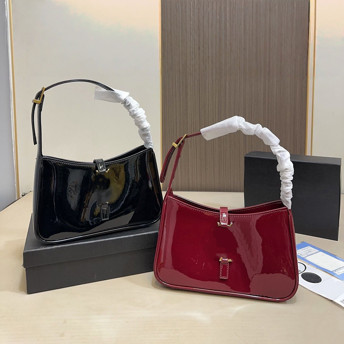 Designer Bag Luxury Bag Chic YveSL Shoulder Bag Purse Simple & Elegant Women's Handbag Fashion Classic High-quality Leather Letter Underarm Bag with Metal Buckle Hobo1