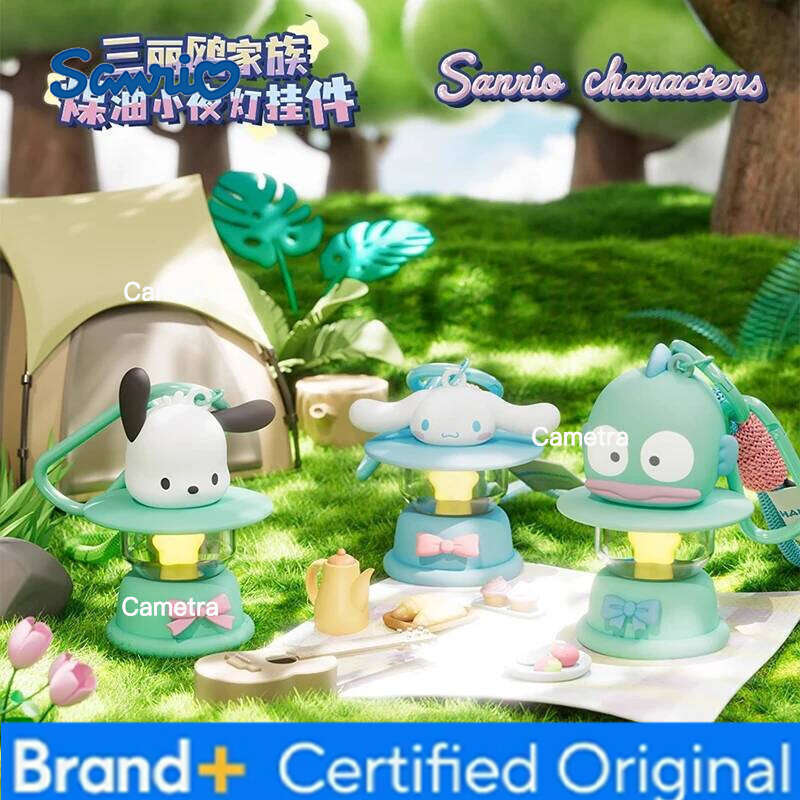 Sanrio Hello Kitty Keychain Creative Night Light Keyring Kuromi Cinnamoroll Bag Pendant My Melody Christmas Halloween Gifts H260128