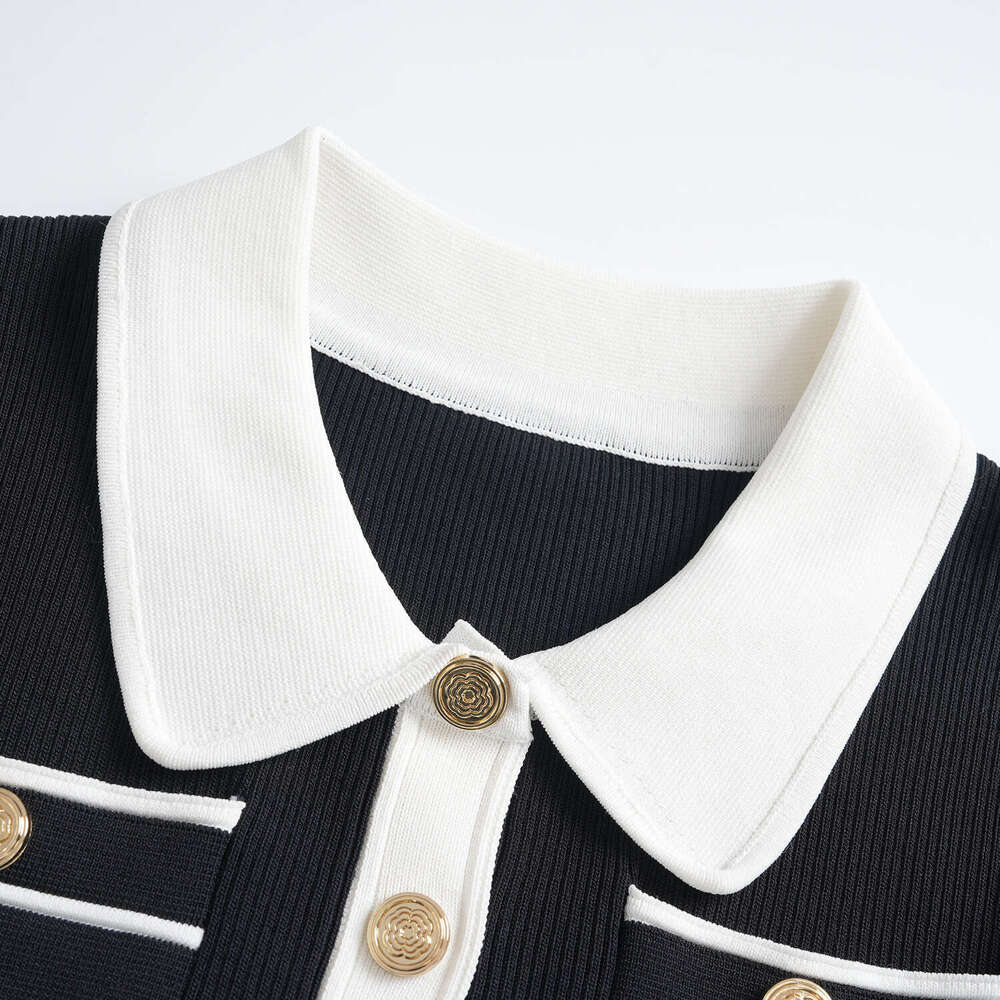 2026 Autumn/Winter Color blocked Collar Single breasted Ribbed Knitted Dress Medium length Black Women's