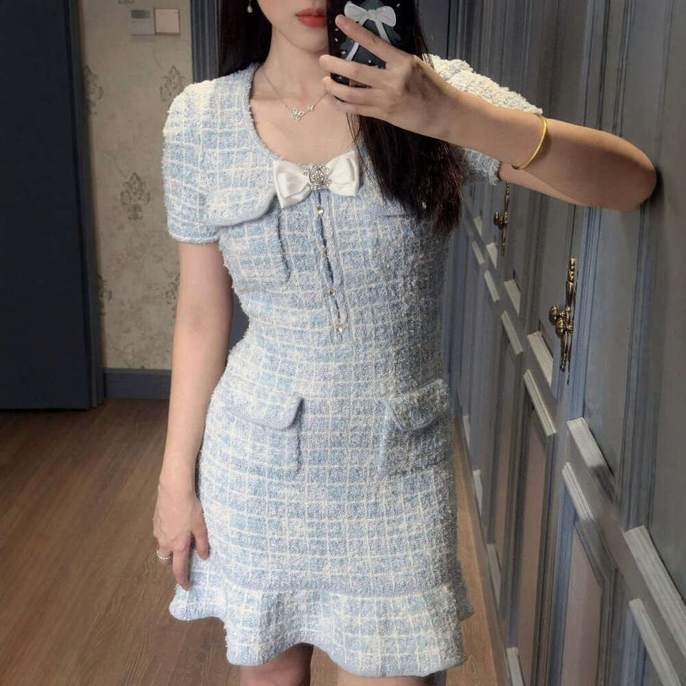 2026 Spring Style Social Elegant Bow Slimming Ruffle Grid Knitted Dress for Children