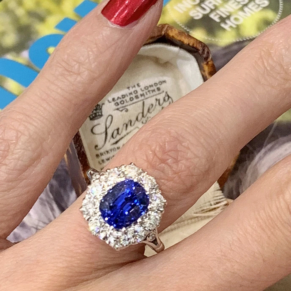 Hot-Selling Imitation Natural Royal Blue Sapphire Zircon Ring for Women Copper Plated White gold Luxurious Wedding Jewelry