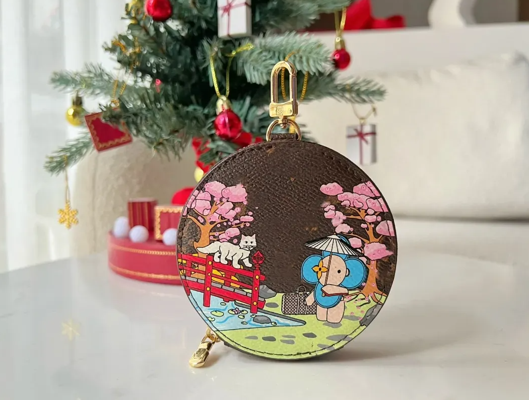 designer keychain wallet luxury bag charm women men round graffiti coin wallet mouth red envelope zipper Portable key case Headphone bag Leather pendant colorful