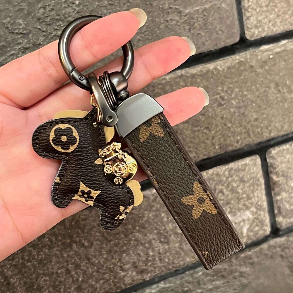 New Cute Old Flower Bag Pendant Creative Get Rich Pony Car Couple Keychain Gift For Women