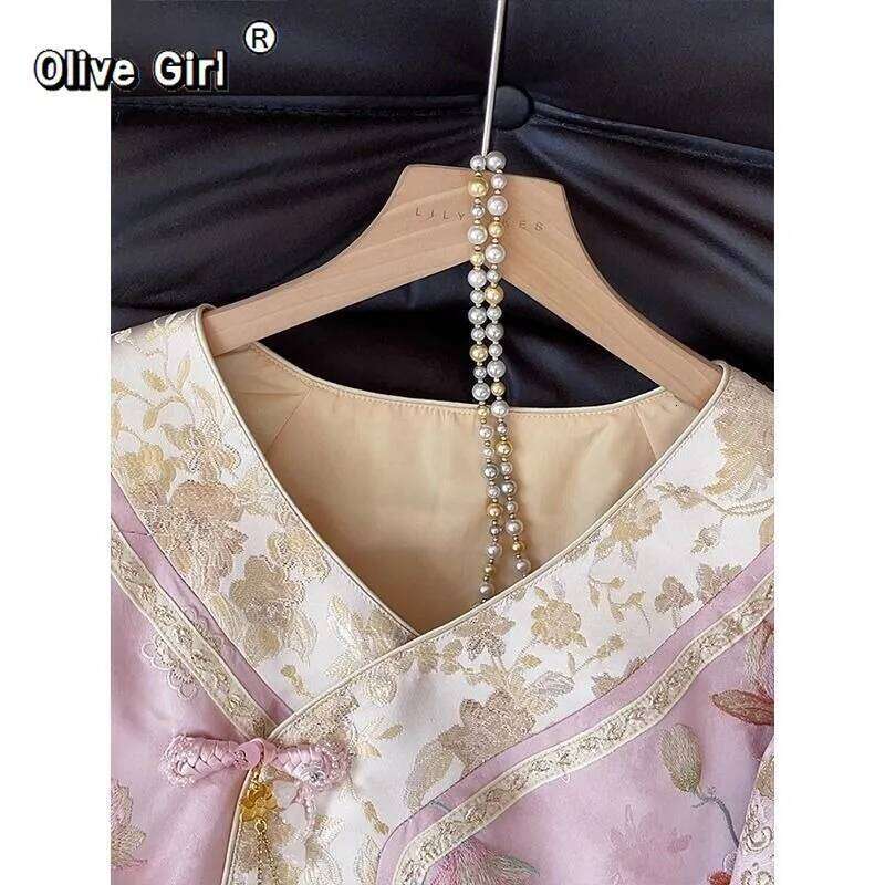 Outerwear Women's Coat Tops Light Luxury Temperament V-Neck Embroidery Improved Chinese Style Top Half Skirt