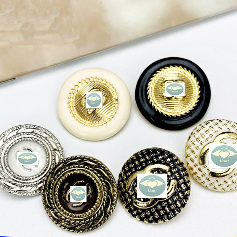 4 pieces/bag code180-189 10-25mm High-end and elegant brand C suits, hand-sewn buttons, small jackets buttonshigh-end buttons