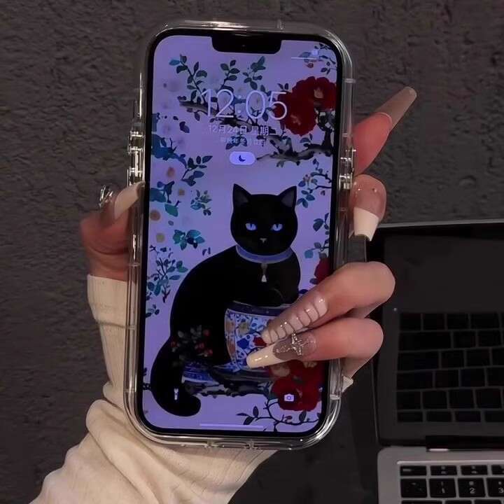 Plum Blossom Black Cat Compatible with Apple iPhone 17 Case Huawei Mate 70 Shockproof 12 Couple Style 11 High-end Feel S260128