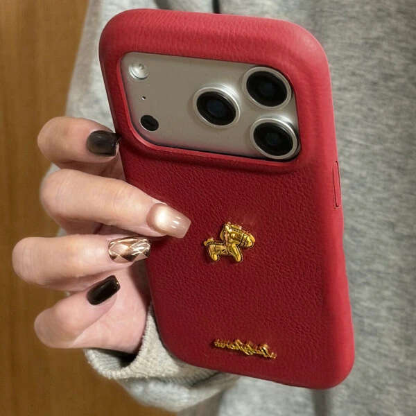New Year 3D gold Pony Compatible with Apple 16/17 Pro Phone Case IP15 Leather Texture 14 Festive 13 Unisex 12 S260128