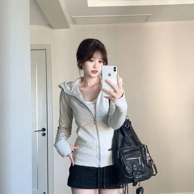 2026 Women's Same Style Diving Hoodie Autumn/Winter Wool Lined Slimming Casual Hoodie