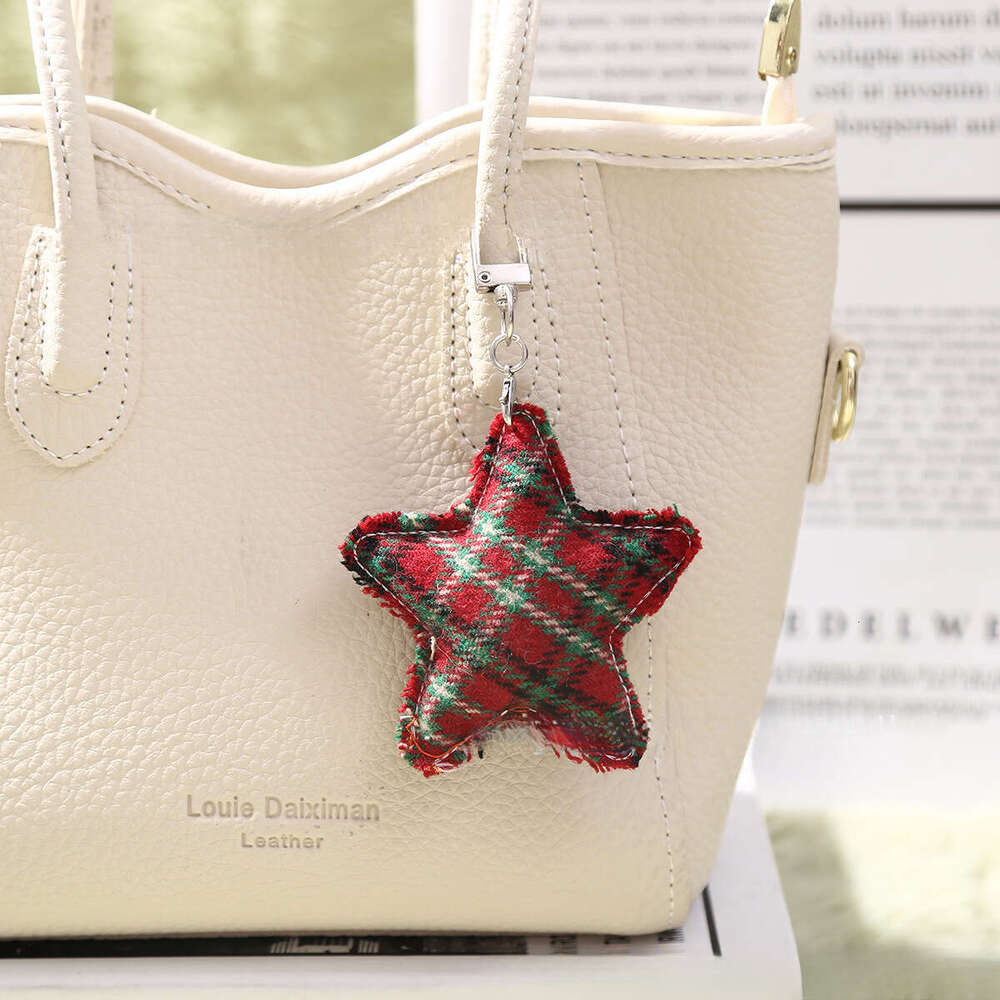Bag Charm Keychain Plaid Fabric Star Pendant Silver Hanger Keychain Accessory for Daily Use