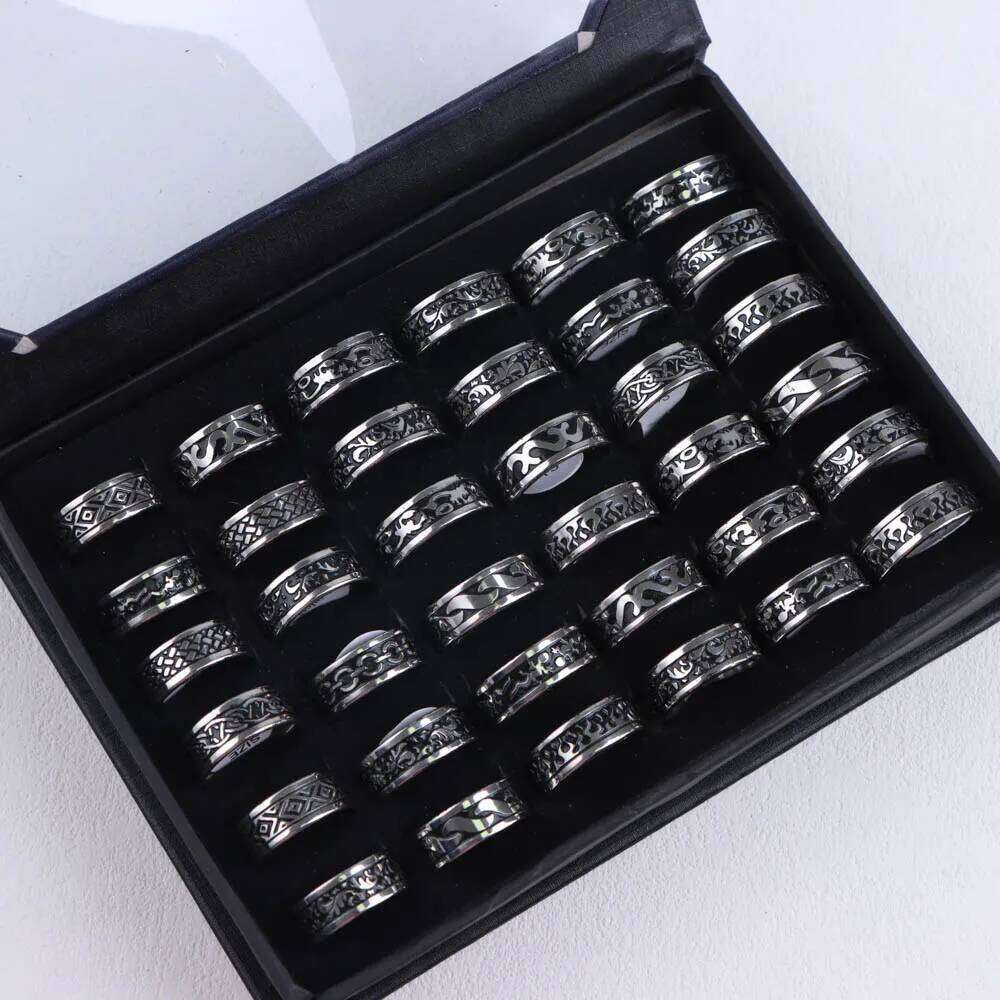 10pcs/lot Wholesale Fashion Simple Stainless Steel Ring For Men Women Beautiful Trendy Punk Jewelry Vintage Birthday Party Gifts XJ260127