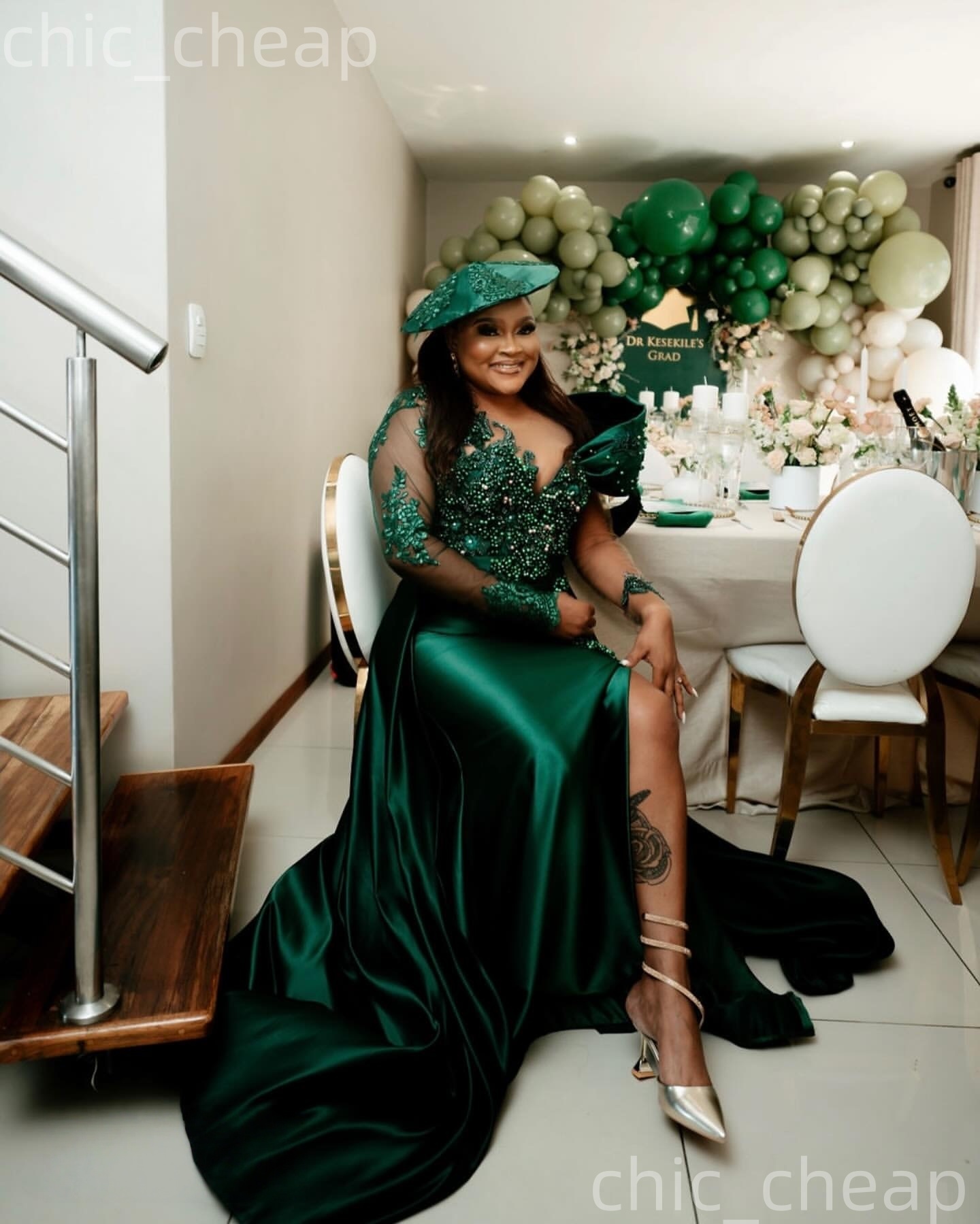 2026 Plus Size Hunter Green Mermaid Mother Of Bride Dresses Lace Pearls Satin High Split Evening Party Mama's Dress 50's Birthday Wedding Gu