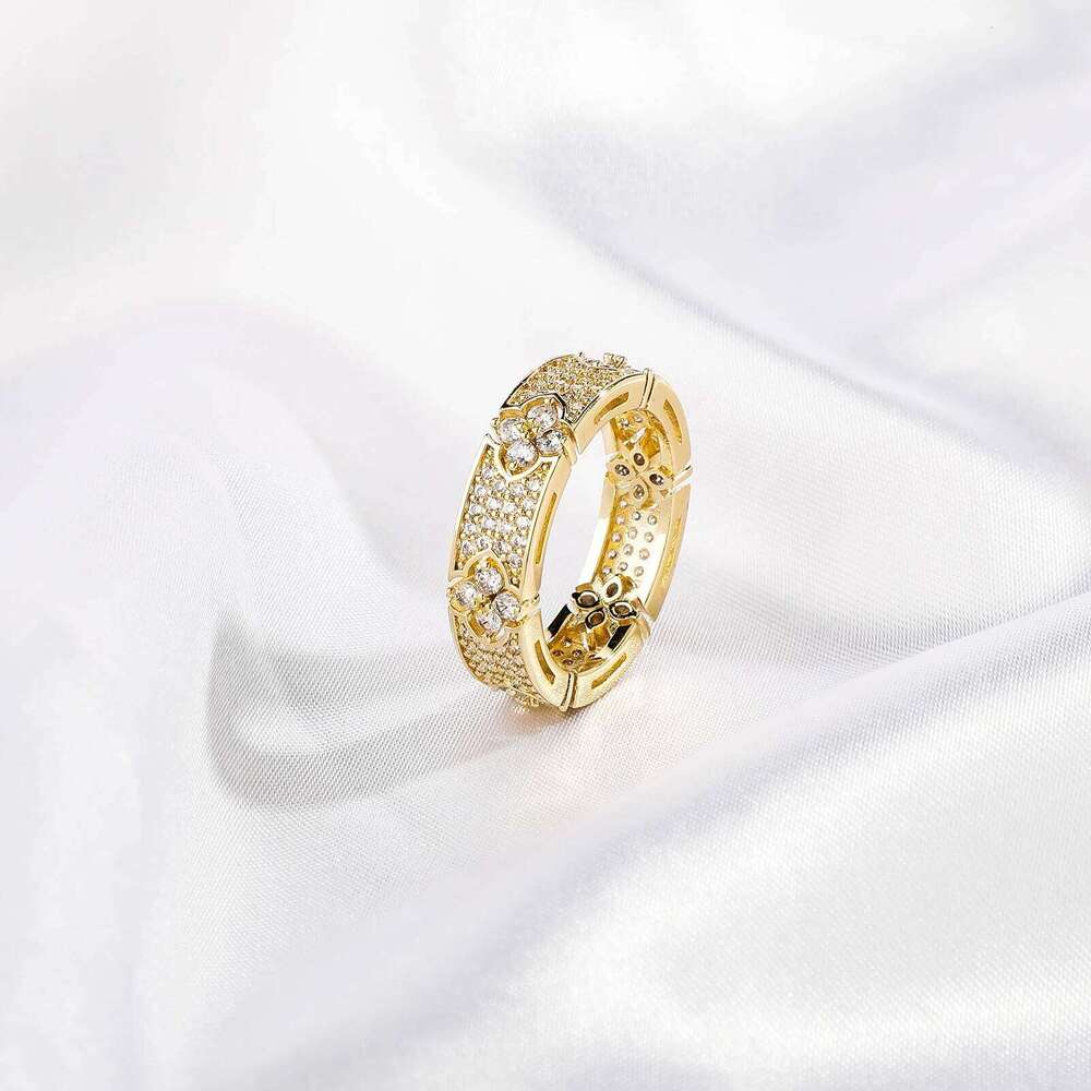 TOPGRILLZ 6MM Iced Out Flower Ring Full Micro Pave Bling Cubic Zirconia Round Engagement Wedding Rings for Women Men XJ260127