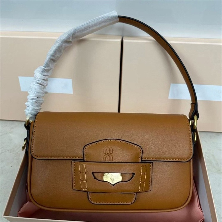 Classic Designer Bag Luxury Tote Bag Girls Fashion Bag Womens Top Quality Solid Color Bag with Chain Fashion Bag Shoulder Bag Cross Body Purse Crossbody Bags