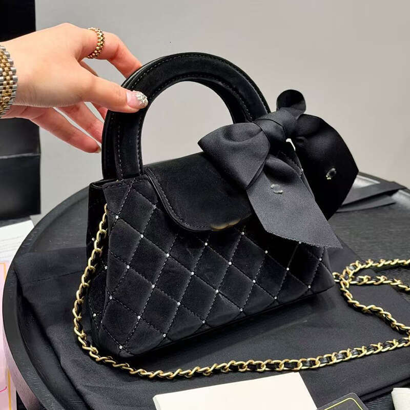 Womens Tote Bags Designer Handbags Crossbody Bags Velvet Burgundy Leather Mini Top Handle Bag Elegant Woman Handle Totes 20cm