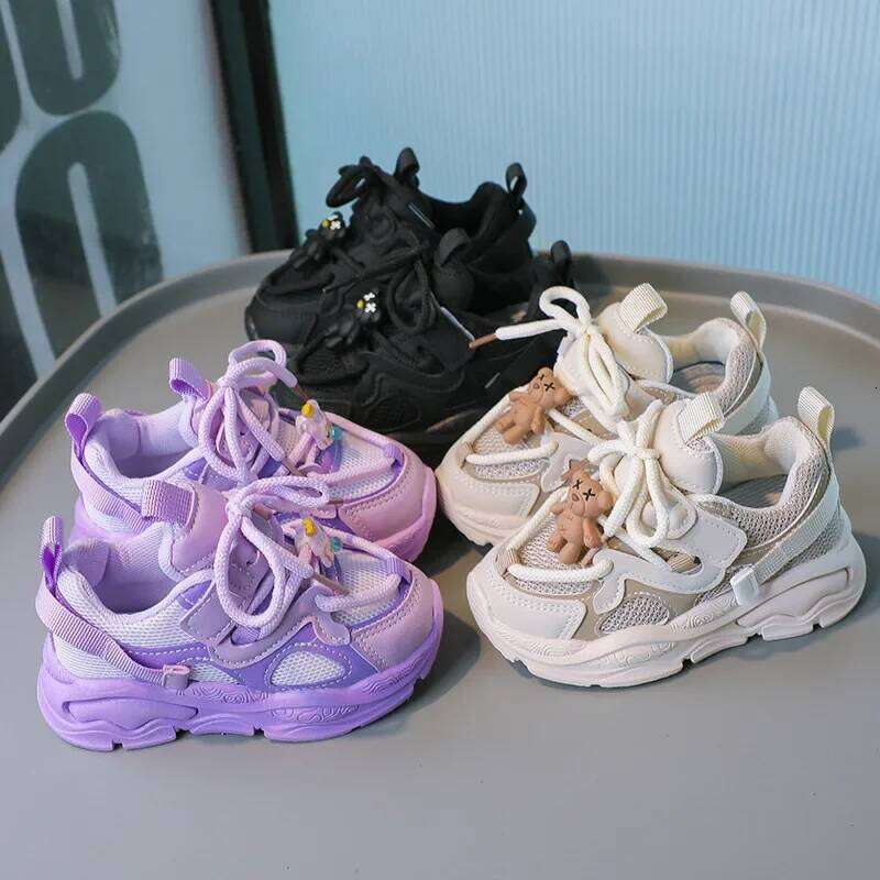 New 2025 Kids Mesh Breathable Sneakers Boys Girls Sport Korean Style Cute Bear Toddler Shoes Children's Outdoor Footwear Y260128