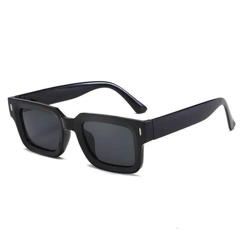 Brand Designer Square Sunglasses Women Men Ocean Color Shades Sun Glasses Female Fashion Rectangle Rivet Oculos De Sol H260129