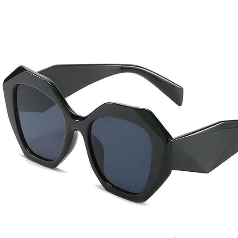 New Fashion Irregular Large Frame White Sunglasses Men's and Women's Brand Candy Color Glasses UV400 Eyewear Outdoor Goggles H260129