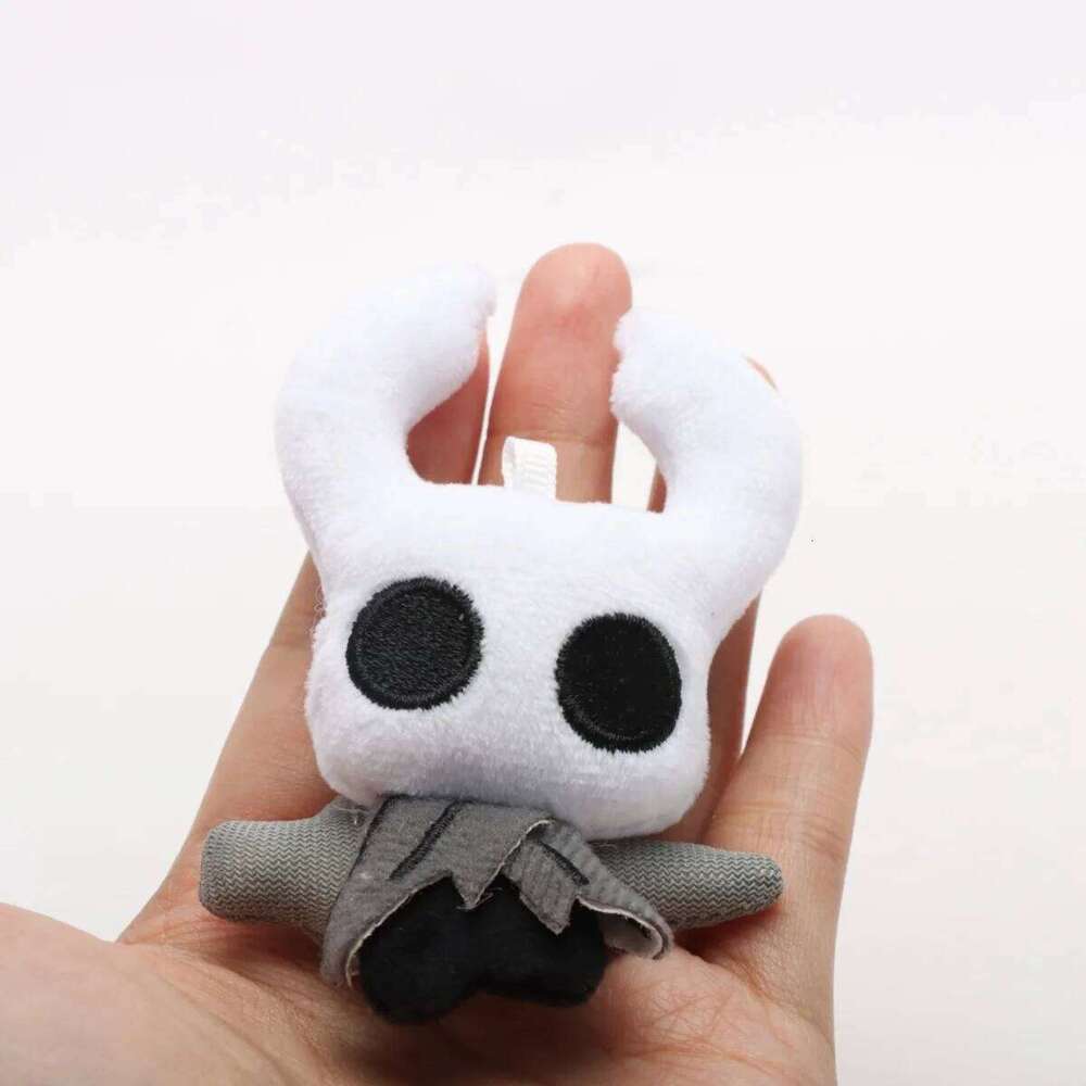 Kawaii Hornet Hollow Knight Silksong Character Plush Toy Game Merchandise Pendant kids Birthday Christmas Gift Bag Dec Y260128