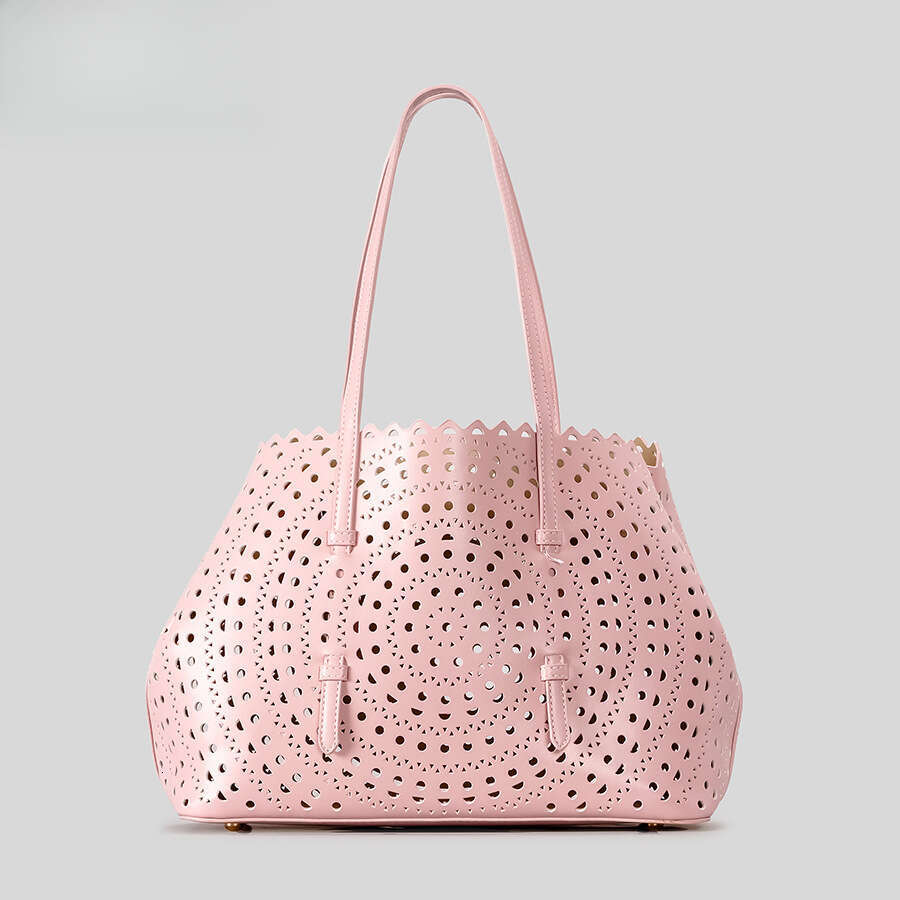 High End Heavy Duty Hollow Out Large Vegetable Basket Handbag European And American Style Carved Mother And Child Beach Shoulder Tote Bag For Women