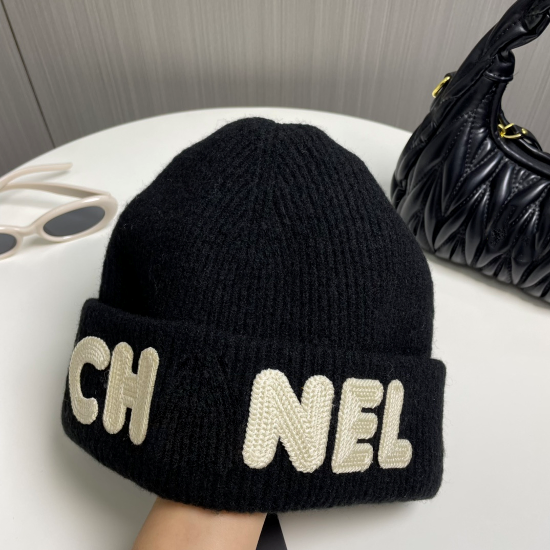 Womens Designer Beanies Winter Autumn Mens Wool Bonnet Luxury Warm Fitted Hats Double Letters Soft Cashmere Street Fashion Beanie Hats nice