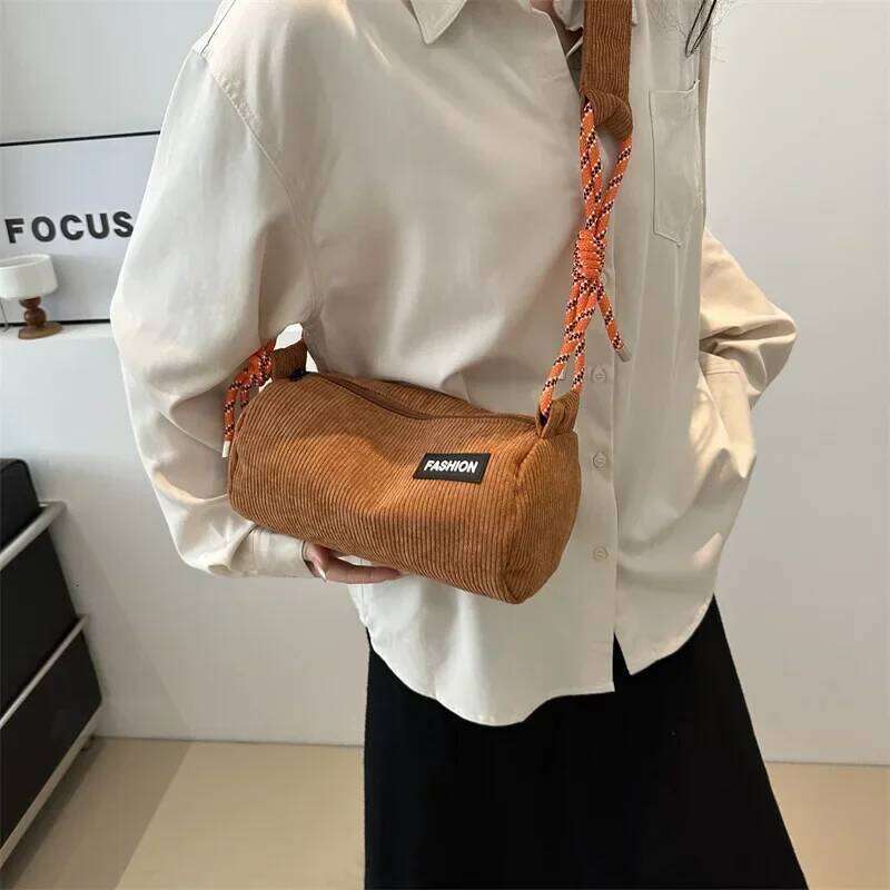 Corduroy crossbody large-capacity wide-strap single-shoulder cylindrical bag, suitable for commuting, playing and shopping XJ260129