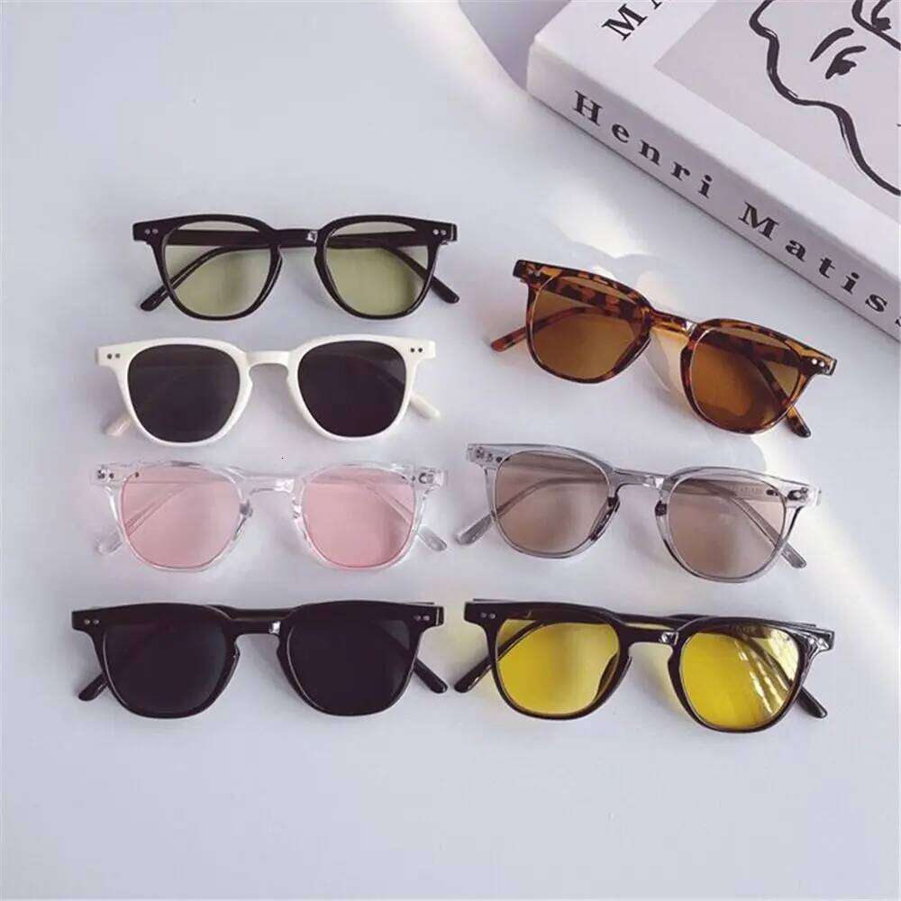New Kids Sunglasses Children's Sun Glasses Summer Outdoor UV Protection Beach Ins Style Boys Girls Shades Eyewear H260129