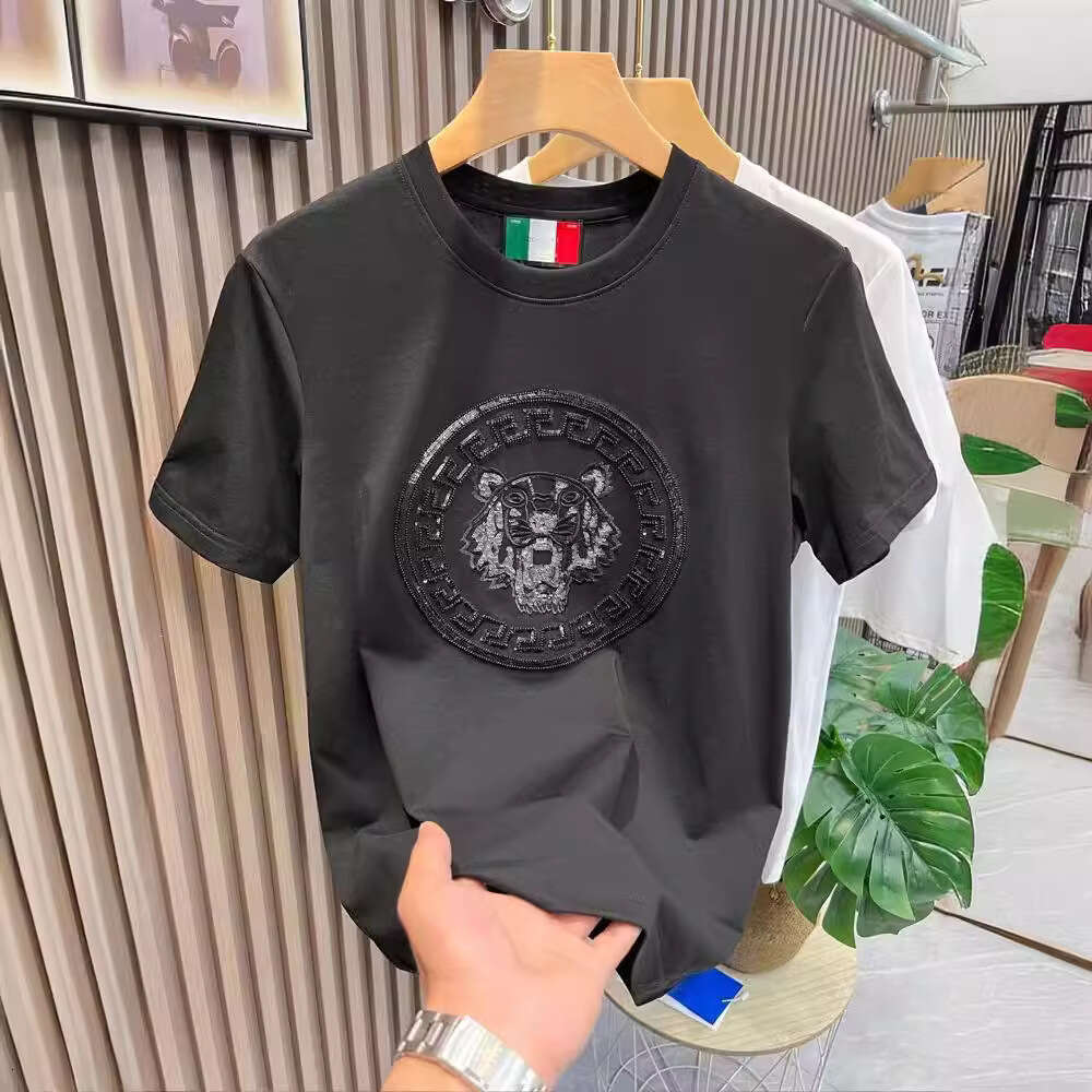 Summer New Men's Youth Embroidered Tiger Head Sequin Short T-Shirt Round Neck Trendy Slim Fit Half Sleeve