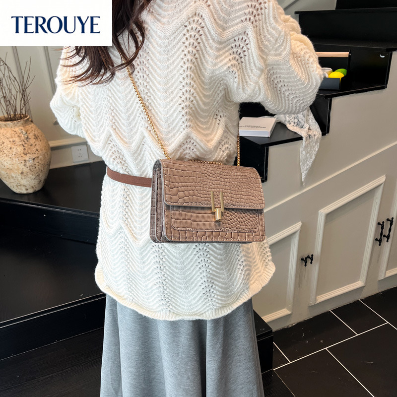 TEROUYE Bag Retro texture women's shoulder bag autumn and winter new fashion texture design chain small square bag elegant luxury