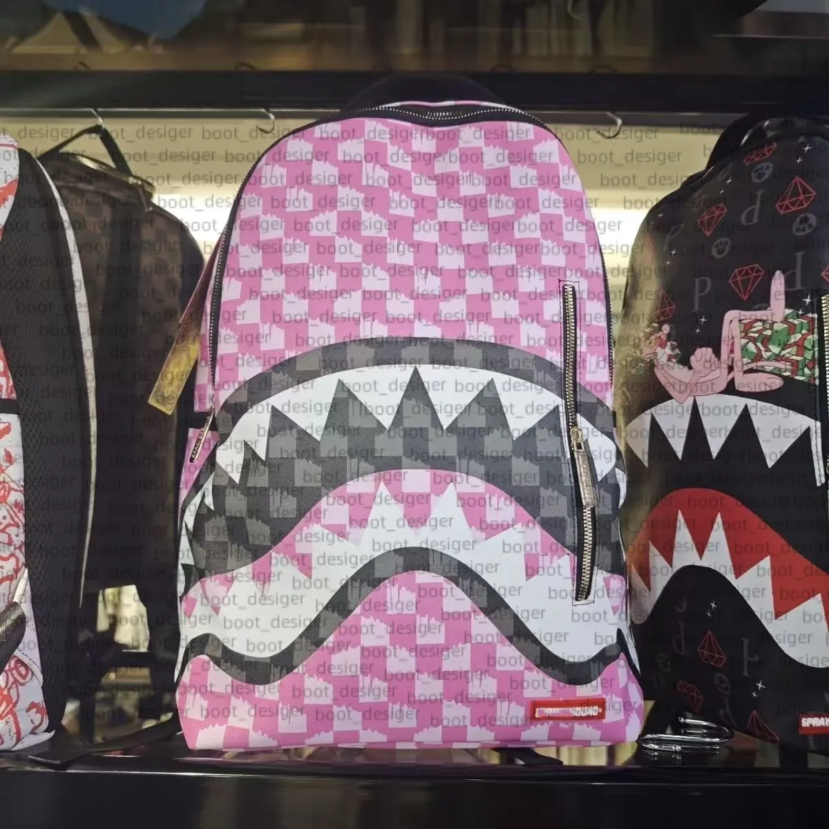 2025 Spray Backpack designer backpack Graffiti Backpack Shark SG Spray Backpack Trendy Fashion Capacity Unisex Casual School Bag shark backpack men