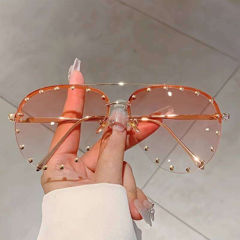 2025 Diamond Rhinestone Sunglasses Ladies Fashion Gradient Metal Pilot Rimless Eyeware Outdoor Sunscreen Sun Glasses Shades H260129