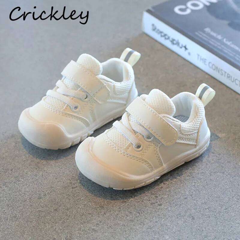 2022 Mesh Children Sneakers Soft Lightweight Baby Boys Girls Sport Breathable Non Slip Toddler Kids Infant Casual Shoes Y260128