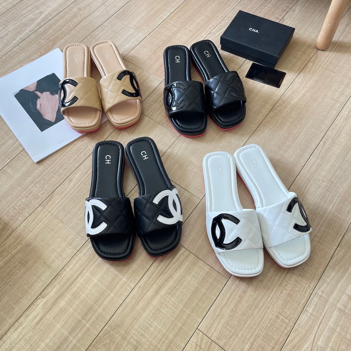 2026 Paris new style Women CHAN slides top Designer Sandals Comfortable Thick Bottom Slippers Leather Summer Flat fashion Slipper high quality shoes