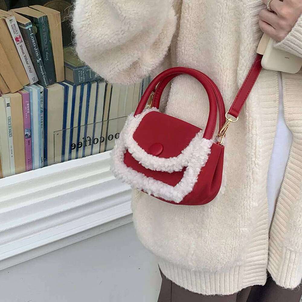 Square Women's 2025 New Autumn and Winter Faux Fur Plaid Furry Korean Style Retro Shoulder Cross-Body Small Bag XJ260129