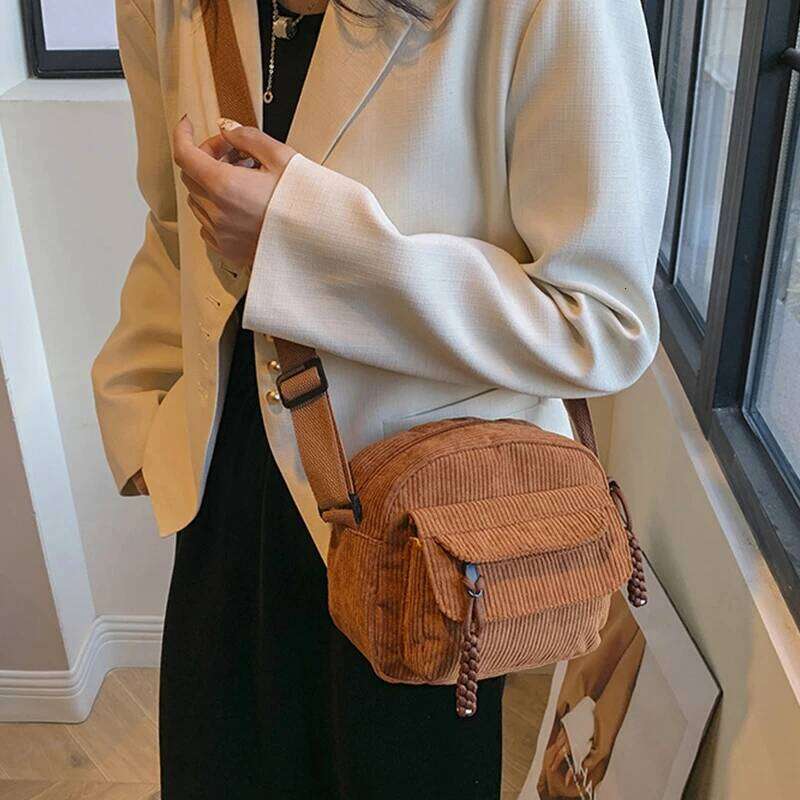 Women'S All-Match Messenger Solid Color Corduroy Shoulder Casual Simple Commuter Small Square Bag