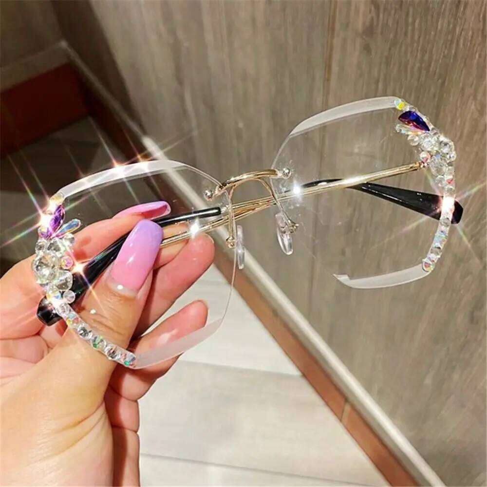 New Borderless Metal Sunglasses Women's Decorative Diamond Sun Glasses Gradient Lens Women Luxury Brand Designers Eyewear UV400 H260129