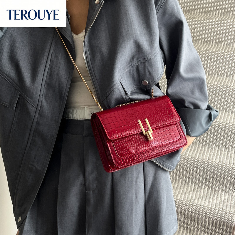 TEROUYE Bag Retro texture women's shoulder bag autumn and winter new fashion texture design chain small square bag elegant luxury