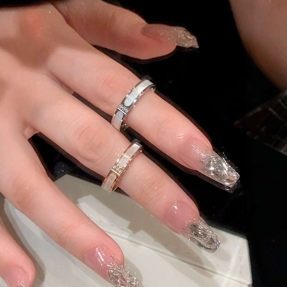 Oil-Dripping Mother-of-Pearl Three-Diamond for Women Ins Style Niche Design Light Luxury Fashion Sense Titanium Steel Non-Fading Ring Jewelry - view 3