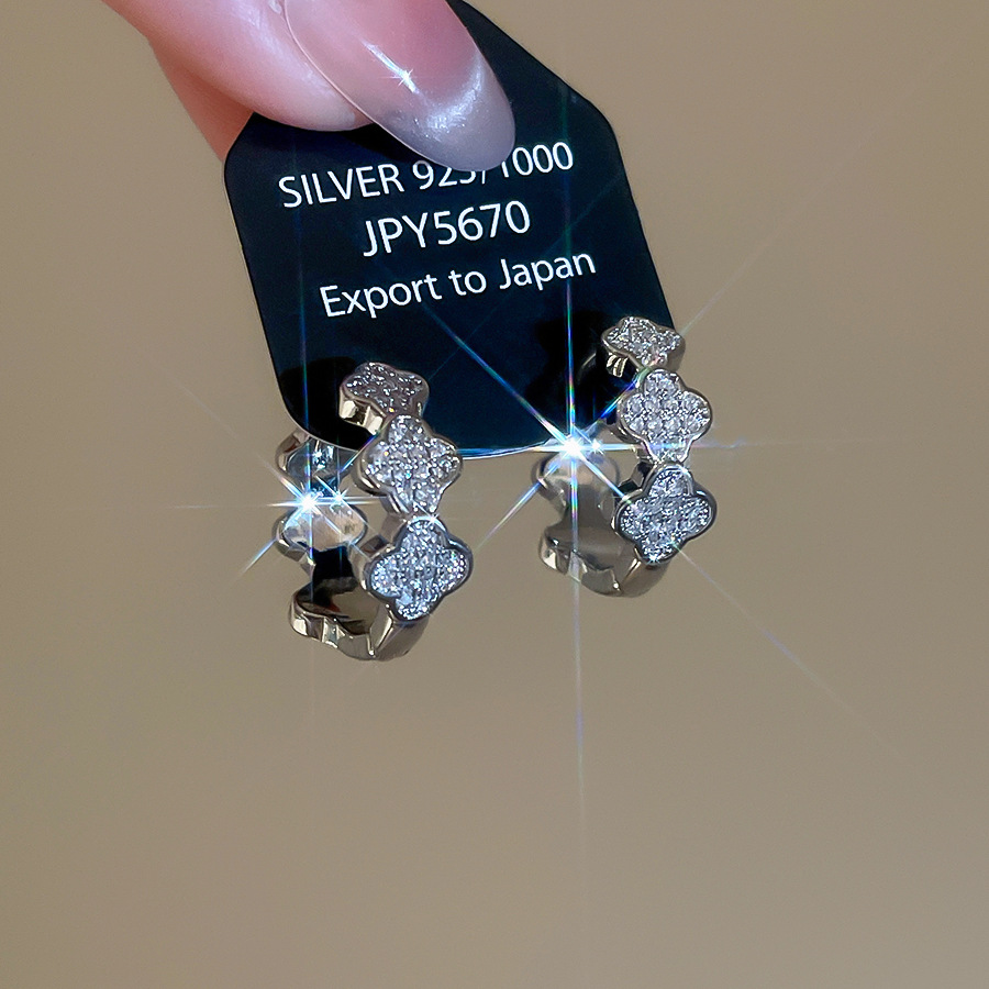 Korean Style Ins Zircon Flower Minimalist Casual Fashion Elegant Versatile Light Luxury Niche Earrings for Women - view 5