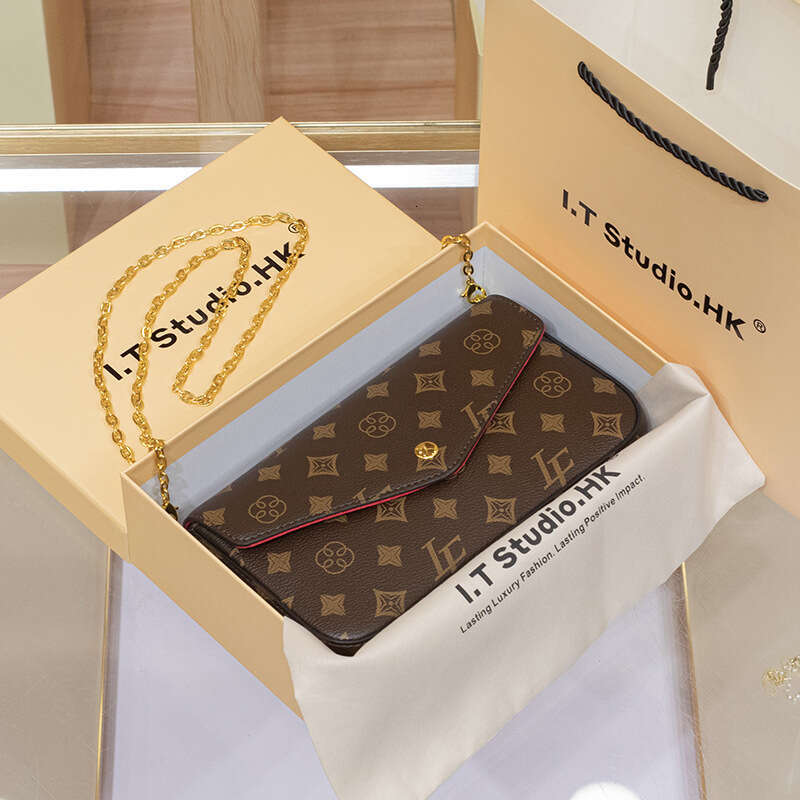 2025 New High-End Fashion Commuter Versatile Single Shoulder Crossbody Retro Niche Print Color-Block Chain Bag