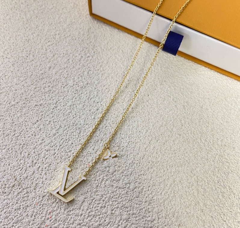 Stylish Fashion Jewelry Collection: Women's Elegant Necklaces Featuring 18K Gold Plating & Dazzling Diamonds