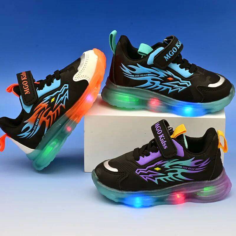 Fashion Girls' Sneaker 2025spring New Kids LED Light Anti Slip Boys Basketball Soft Soled Girls Casual Shoes Zapatos Y260128