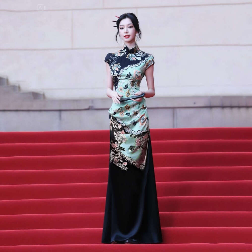 Summer Fashion Women's Clothing Yi Meng Ling Same New Chinese Style Improved Version Slim Fit Cheongsam Dress LEEGO LENS