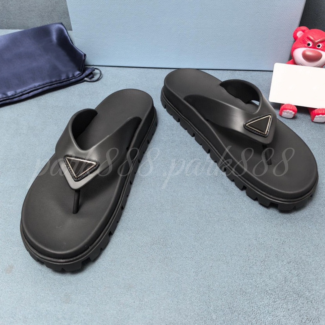 (Order by pic in opt, not by desc) Chunky Platform Flip Flops for Women and Men, Comfortable Slip-On Thong Sandals with Textured Sole for Beach, Poolside and Casual Wear