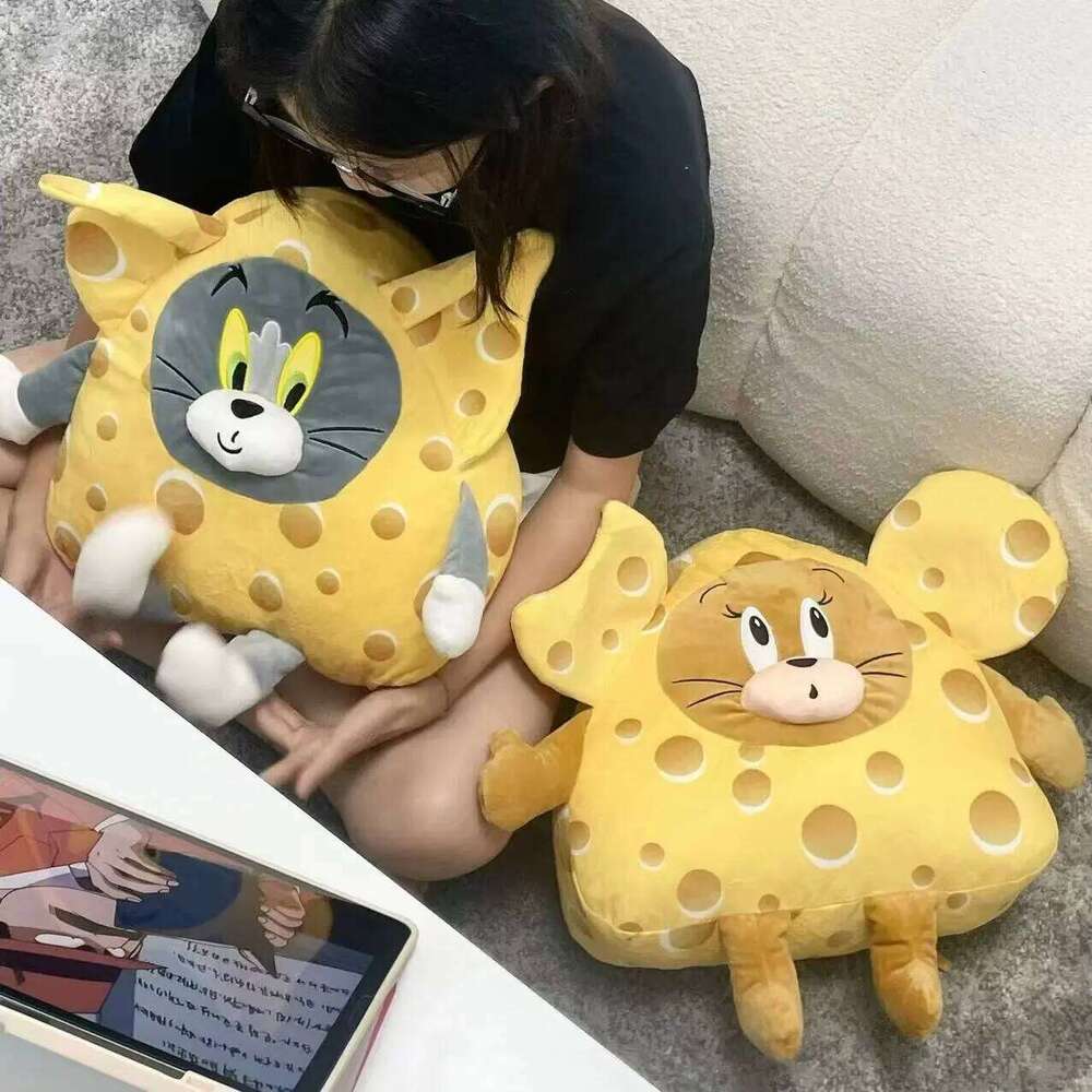 Cheese Plush Toy Tom And Jerry Plushies Cat and Mouse Cuddly Stuffed Anime Pillow Warm Cushion Blanket Girl Gift Y260128
