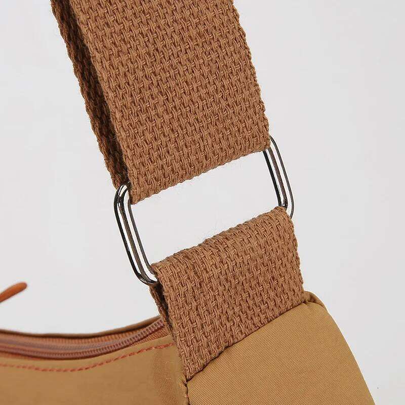 2025 Women's Crossbody Lightweight Waterproof Nylon Shoulder Bag Multi-pocket Fashion Handbag for Women Casual Purse XJ260129